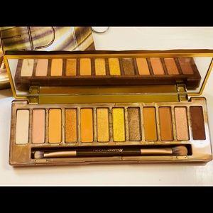 Urban Decay Naked Honey Pallette